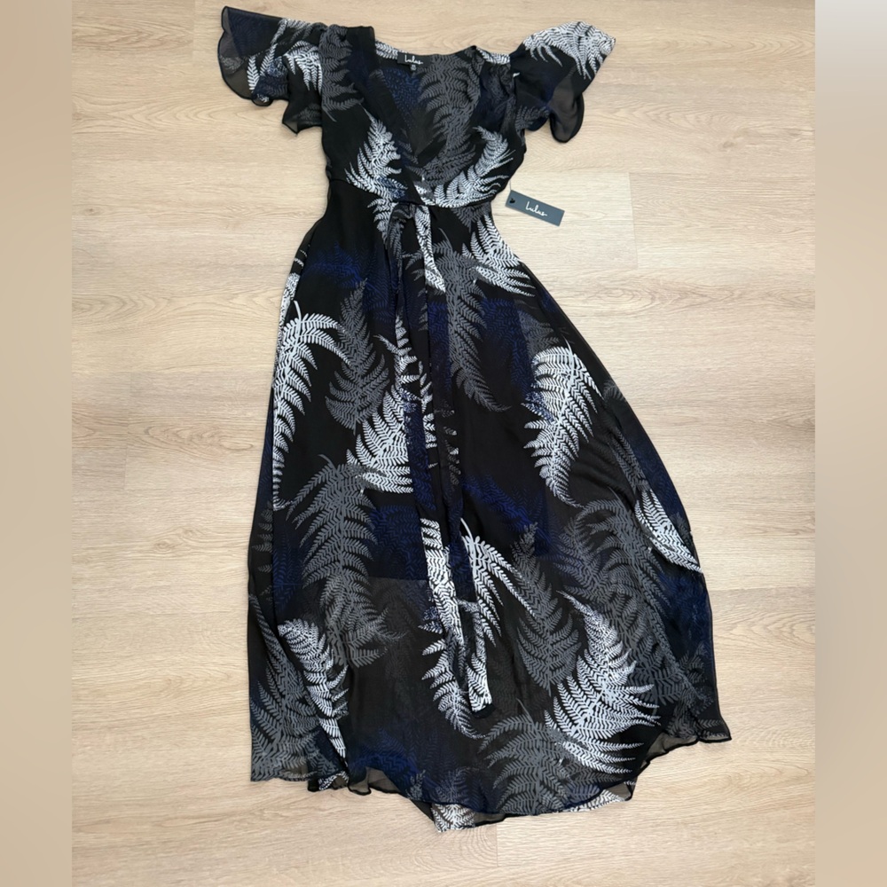Lulu's Black Maxi Dress with White Fern Print